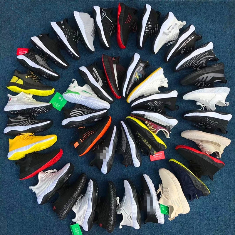 Оптовая продажа смешанных дизайнов мужских спортивных повседневных кроссовок