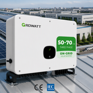 Convertisseur solaire triphasé Growatt MAC 50-70KTL3-X LV/MV pour raccordement au réseau, efficacité élevée à 98,8 %, pour installation solaire sur toit d'entrepôt - Product Image 1