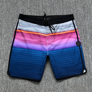 Shorts de badminton pour hommes en nylon et élasthanne durables, séchage rapide avec poche zippée - Product Image 1