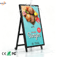 Pantalla Digital Exterior Tipo A de 32 y 43 Pulgadas, IP65 Sellada, Soporte de Aluminio, Ruedas Móviles, Pantalla Publicitaria Vertical Full HD