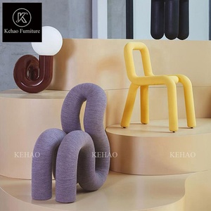 Sedia in Velluto dal Design Audace, Sedia Moderna con Telaio in Metallo, Sedia Creativa Blu Rossa Viola per il Tempo Libero - Product Image 3