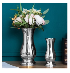 Vase à fleurs en métal au design moderne, taille et couleur personnalisées pour la décoration de la maison, vase de sol à tendance récente - Product Image 6