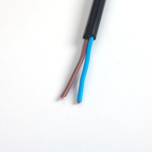Câble d'alimentation CA avec prise Nema 10A, fil PVC type SJTOW pour utilisation informatique - Product Image 3