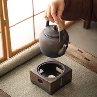 Chaudière à thé en céramique de style japonais traditionnel Réchauffeur de poterie grossière avec base chauffante à bougie simple pour café ou thé chaud
