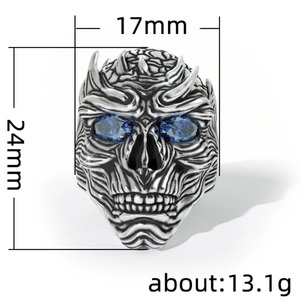 Anello Punk Teschio da Uomo, Stile Gotico, Gioiello Audace, Anello Biker in Lega, Accessorio per Uso Quotidiano - Product Image 3