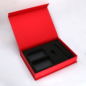 Customized Luxury <b>Paper</b> Box Playing Cards Gift Packaging Branded Advertising Poker Cards - Product Image 2