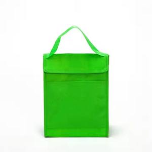 Vente de gros Sacs isothermes imperméables pour le shopping et l'extérieur Réutilisables et écologiques avec logo et design personnalisés - Product Image 3