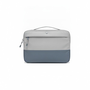 Funda Acolchada para Portátil de 13-14 Pulgadas con Cremallera de Tres Lados, Asa Empotrada, Nylon, Bajo MOQ, Venta al por Mayor, Hecho en Taiwán - Product Image 5
