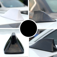 Antenne de Voiture Universelle Étanche QY en Forme d'Aileron de Requin 144 MHz 30 Ohms Amplificateur de Signal Radio Amélioré en ABS Design Décoratif Courte