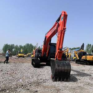 Excavadora de orugas hidráulica original usada 20 toneladas HITACHI ZX200 con buenas condiciones y bajas horas de trabajo a la venta en stock - Product Image 3