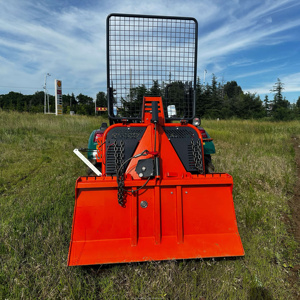 Verricello Forestale per Trattore Agricolo a 3 Punti con Rete di Sicurezza e Catene Rinforzate per Proprietari di Terreni - Product Image 1