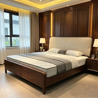 Lit double king size de luxe moderne avec cadre en bois massif et tête de lit rembourrée en cuir véritable, mobilier de chambre pour chambre principale