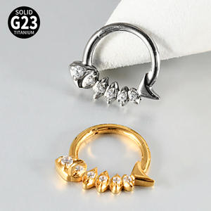 Pendiente de Aro <span class=keywords><strong>Plegable</strong></span> con Bisagra de Titanio ASTM F136 con Recubrimiento PVD, Piercing para Cartílago, Segmento, Septum, Clicker, Anillo para la Nariz, Gaby Hot - Product Image 4