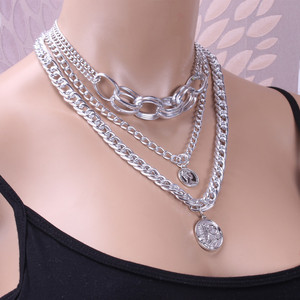 Collier à chaînes superposées en alliage de zinc avec pendentif squelette, bijoux multicouches pour femme, couleur or, collier tendance - Product Image 2