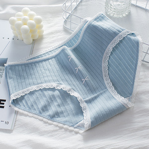 Slip in cotone a pois per ragazze e giovani donne, a vita media, con stampa carina, a triangolo, morbidi e traspiranti, per uso quotidiano. - Product Image 5