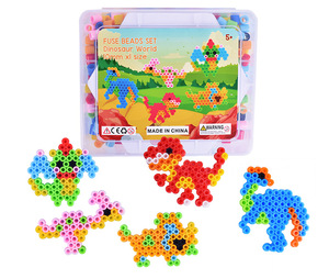 Nuevo Kit Creativo de Cuentas Fusibles DIY de 10 mm: Cuentas Perler de 10 mm con Diseños de Peces, Dinosaurios y Frutas, Juego de <span class=keywords><strong>8</strong></span> Colores para Manualidades y Juguetes para Niñas - Product Image 5