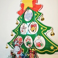 Support de sapin de Noël en acrylique personnalisé avec clochettes et décorations suspendues, décoration de Noël