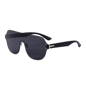 Nouvelles lunettes de soleil rétro à grande monture de style transfrontalier pour hommes, verres polarisés UV400 en PC, monture noire F1006, pour le cyclisme en extérieur - Product Image 1