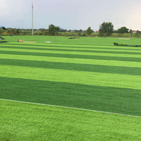 Kunstrasen Synthetischer Fußballrasen 40MM 50MM 60MM Wasserdicht Feuerfest Hochdichte Ausführung für Fußballplätze