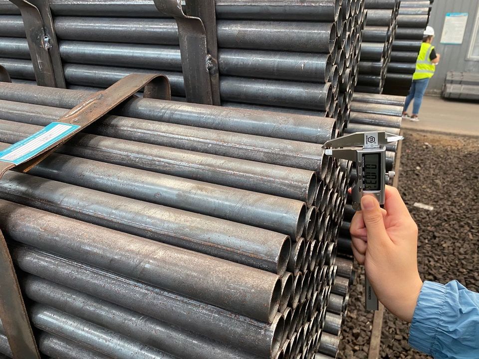 Large Diameter Seamless Low Temperature Resistant Pipe 16mn Alloy Steel Pipe Thin-Walled Seamless Pipe