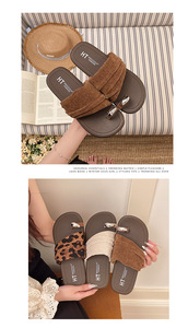 Sandales plates pour femmes avec détails métalliques, style minimaliste, bout ouvert, confortables et amorties, idéales pour l'été et les vacances - Product Image 3