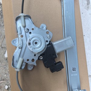 ชุดมอเตอร์กระจกไฟฟ้า 96624332 สำหรับเชฟโรเลตแคปติวา ปี 2011 ด้านหน้า - Product Image 3