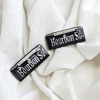 Badges et broches de luxe, badges en émail, étiquettes nominatives métalliques personnalisées (avec épingles)