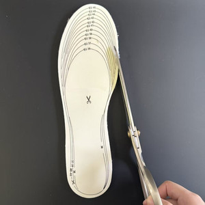 Plantillas <span class=keywords><strong>de</strong></span> Lana <span class=keywords><strong>para</strong></span> Clima Frío, Cortables a Medida, Insertos <span class=keywords><strong>de</strong></span> <span class=keywords><strong>Zapatos</strong></span> Afelpados, Plantillas Interiores Cálidas y Acogedoras, Engrosadas, Antiolor y Absorbentes del Sudor - Product Image 2