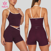 Ensemble 2 pièces de vêtements de sport pour femme : Brassière de sport à séchage rapide en tissu personnalisé et short de yoga croisé à bordure contrastante