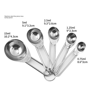 Ensemble de 5 cuillères à mesurer en métal avec échelles faciles à lire pour les personnes âgées <span class=keywords><strong>et</strong></span> les débutants en cuisine - Product Image 5
