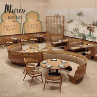 Ensemble de canapés de restaurant commercial moderne, table en rotin tressé en bois massif, thème sud-est asiatique, pour bar et salon de thé