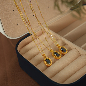 Collier ras du cou élégant de style français, inspiré du vintage, avec diamant noir, plaqué or 18 carats, bijoux de fête superposés, géométrique ovale - Product Image 4