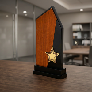 Elegante Premio Portátil de Metal Fundido a Presión, Grabado con Láser, para la Excelencia Corporativa y el Reconocimiento a los Empleados - Product Image 1