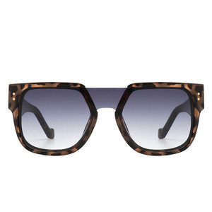 Solis - Gafas de Sol Cuadradas Extra Grandes con Barra Superior, Elegantes y a la Moda para Mujer - Product Image 1