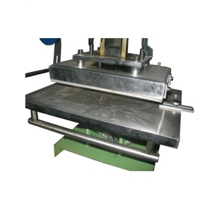 Presse à chaud manuelle en cuir de marque chinoise pour estampage à chaud et gaufrage, neuve, pour l'impression dans les industries du vêtement et de la construction - Product Image 2