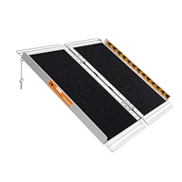 Vente flash Rampe d'accès portable pour fauteuil roulant 36 x 31 pouces avec surface antidérapante Rampe de seuil en aluminium pour fauteuils roulants