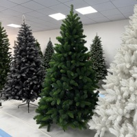 Sapin géant à charnière 180cm 210cm 240cm PVC Aiguille dure Matériau floqué Sapin de Noël artificiel en épicéa avec base métallique pliable