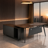 Le bureau de direction en forme de L, le petit bureau et l'armoire de rangement convertible nouvellement lancés sont adaptés aux gestionnaires de bureau/directeurs généralistes