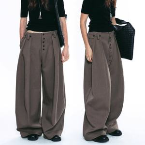 กางเกงขายส่งแฟชั่นลายทางสไตล์ลำลองคุณภาพสูง กางเกงผู้ชายทรงคลาสสิคสบายๆ แบบจีบ - Product Image 1