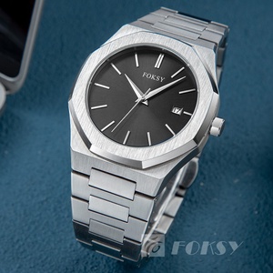 Vente en gros de montres mécaniques automatiques de luxe avec logo personnalisé squelette pour hommes avec une résistance à l'eau de <span class=keywords><strong>5</strong></span> bars et un mouvement MIYOTA 8215 - Product Image 3