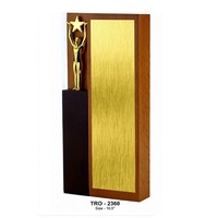 Trophée Étoile en Cristal de Verre de Luxe de Haute Qualité avec Base en Bois Massif, Gravure Disponible pour les Récompenses de Performance et de Leadership