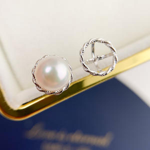 อุปกรณ์ทำเครื่องประดับเงินแท้ S925 ต่างหูแบบติดหูเรียบง่าย ประดับด้วยลูกปัดมุกทรงกลมขนาด 7-8 มม. รุ่น 20885 ถาดเปล่าสำหรับทำเครื่องประดับ - Product Image 4