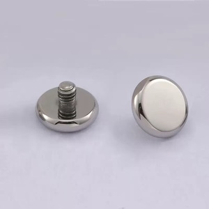 Piercing Labret in Lega di Titanio ASTM F136 G23, Base Piatta Curva, Accessori per Piercing Labbra e Lingua, Unisex, Forma Geometrica - Product Image 2