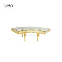 Table principale de mariage avec cadre sculpté doré et plateau en verre courbé, pour hôtels et restaurants