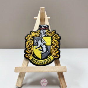 定制绣花贴片工厂批发价格缝制绣花贴片最新优质机器 - Product Image 2