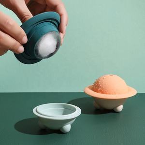 Nouveau moule à glaçons rond en silicone 2026 pour hockey sur glace, <span class=keywords><strong>grand</strong></span> <span class=keywords><strong>bac</strong></span> à glaçons domestique pour whisky, modèle DIY - Product Image 2