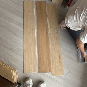 Suelo de Losetas de Vinilo de Lujo (LVT), Sistema de Click, Ecológico, Patrón de Mármol, Resistente al Agua y a los Arañazos, <span class=keywords><strong>para</strong></span> Cocina y <span class=keywords><strong>Baño</strong></span> - Product Image 5