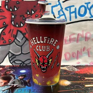 Bouteille d'eau isotherme en acier inoxydable Strange Things Hellfire Club avec bouchon et paille, cadeau souvenir pour les fans <span class=keywords><strong>de</strong></span> la série - Product Image 4