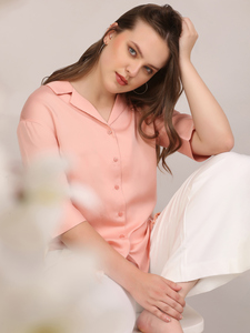 Camisa Formal Color Durazno |   Top Informal Sólido para Oficina |   Camisa Suave y Cómoda con Botones |   Camisa elegante de manga 3/4 para mujer - Product Image 5