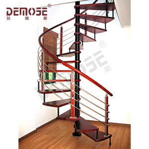 Scala a chiocciola salvaspazio in acciaio inossidabile e legno resistente per piccoli appartamenti, ideale per soppalchi e mansarde, perfetta per il soggiorno - Product Image 5